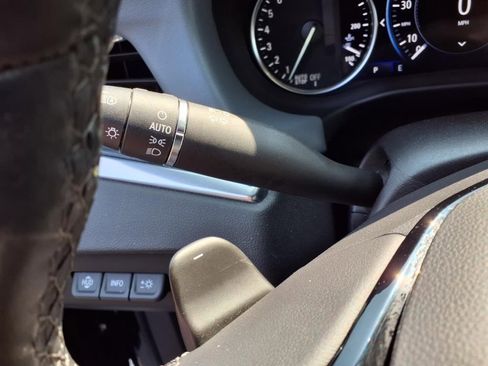 Certified 2023 Buick Enclave Premium image 19