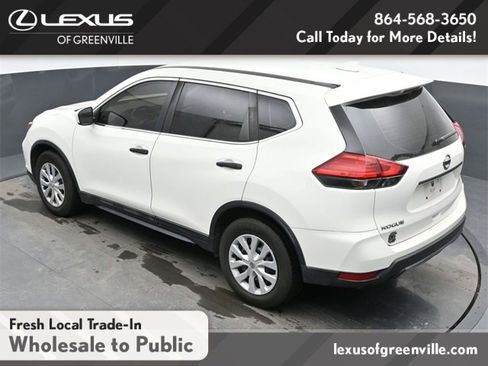 Used 2017 Nissan Rogue S image 22