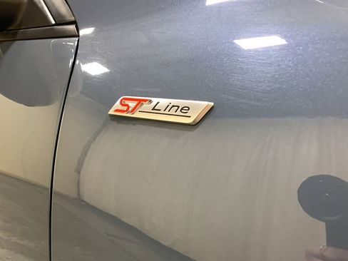 Used 2023 Ford Escape ST-Line Elite image 10