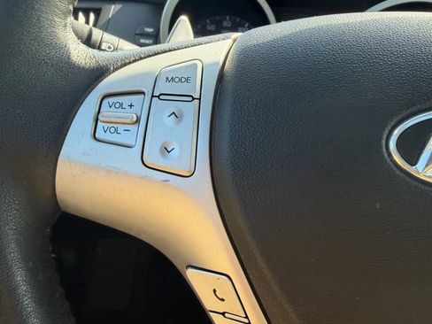 Used 2010 Hyundai Genesis 2.0T image 19