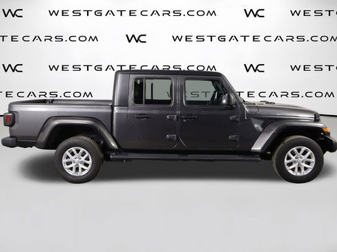 Used 2023 Jeep Gladiator Sport AWD/4WD image 47