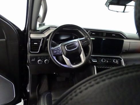 Certified 2024 GMC Sierra 3500 Denali w/ Technology Package image 5