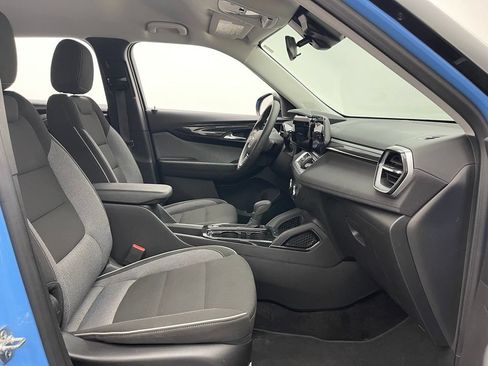 Used 2024 Chevrolet TrailBlazer LS w/ LS Convenience Package FWD image 28