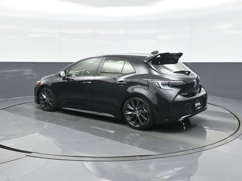 Used 2023 Toyota Corolla XSE image 5