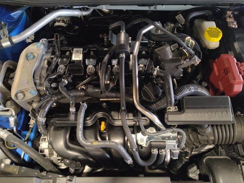 Used 2025 Nissan Sentra SV FWD image 30