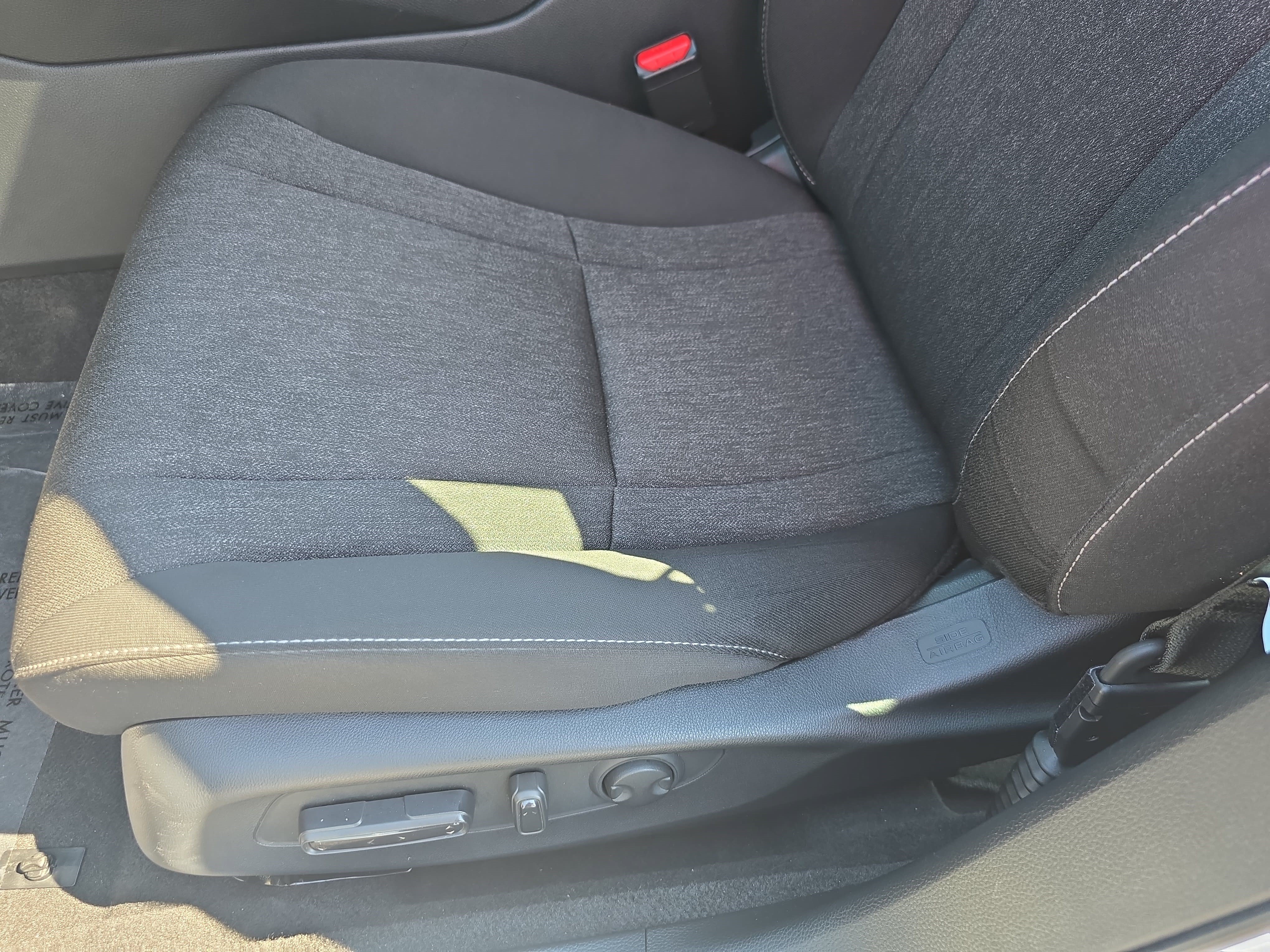 Certified 2025 Honda Accord SE image 27