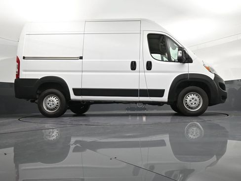 Used 2025 RAM ProMaster 1500 FWD image 26