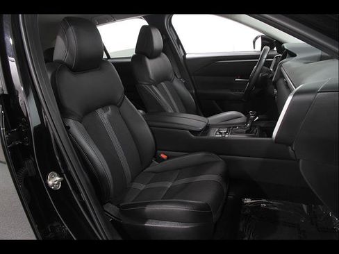 Used 2025 MAZDA CX-50 AWD 2.5 S w/ Preferred Package image 15