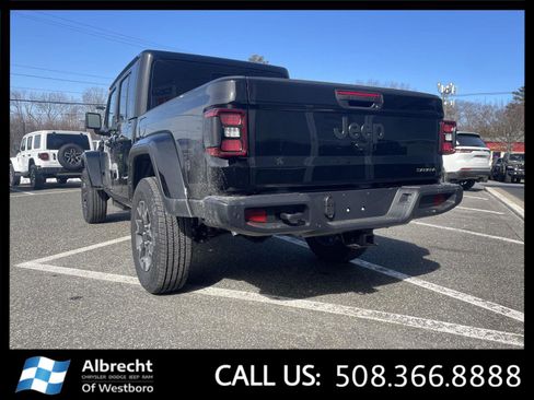 New 2026 Jeep Gladiator Sport image 3