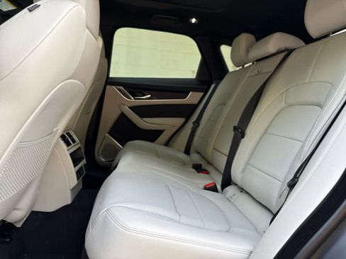 Used 2026 Jaguar F-PACE R-Dynamic S image 18