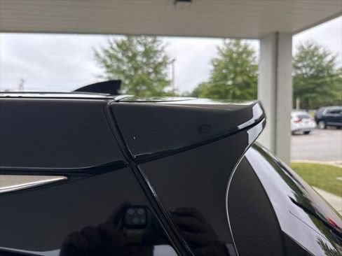 Used 2022 Buick Enclave Essence w/ LPO, Floor Liner Package image 6