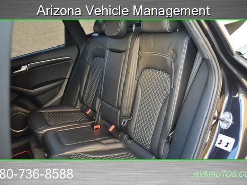 Used 2017 Audi SQ5 Premium Plus w/ Technology Package image 24