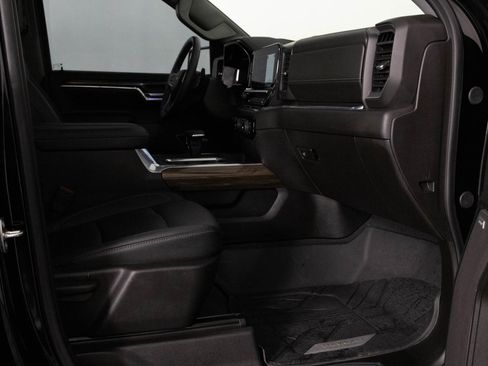 Used 2024 Chevrolet Silverado 1500 RST w/ Redline Edition image 38