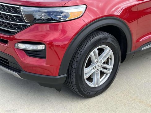 Certified 2023 Ford Explorer XLT w/ Equipment Group 202A image 9