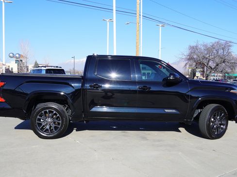 Used 2023 Toyota Tundra Platinum image 9