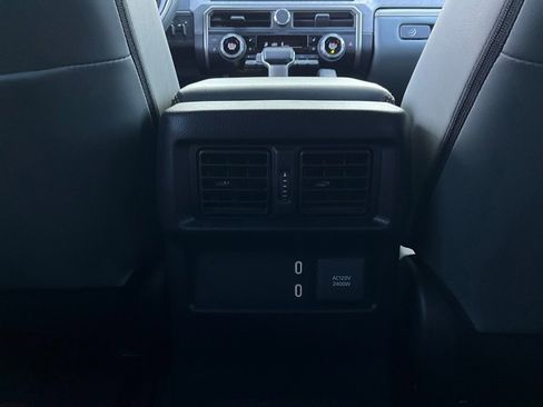 Used 2025 Toyota 4Runner Trailhunter image 19