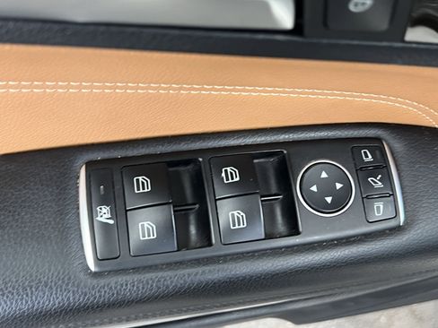 Used 2017 Mercedes-Benz E 400 4MATIC Coupe image 15