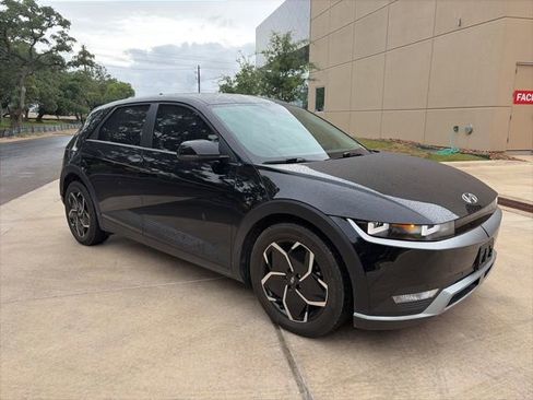 Used 2023 Hyundai Ioniq 5 SEL w/ Cargo Package AWD/4WD image 4