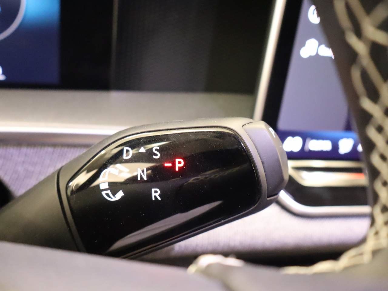 Certified 2026 Volkswagen Tiguan S FWD image 10