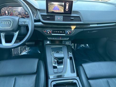Used 2018 Audi Q5 Premium Plus w/ Premium Plus Package image 18
