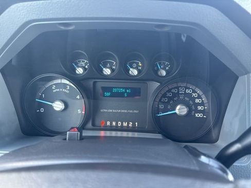 Used 2015 Ford F250 XLT image 23