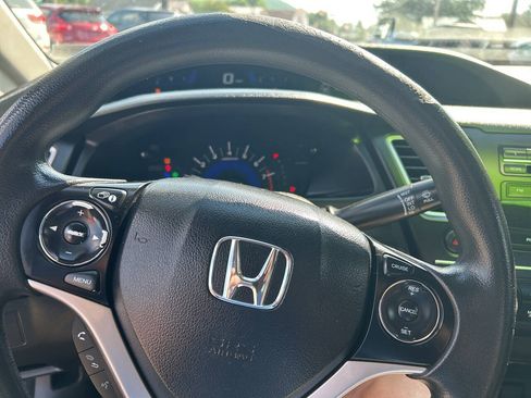Used 2014 Honda Civic LX image 9