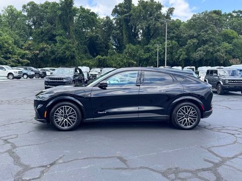 Used 2025 Ford Mustang Mach-E Premium RWD image 3