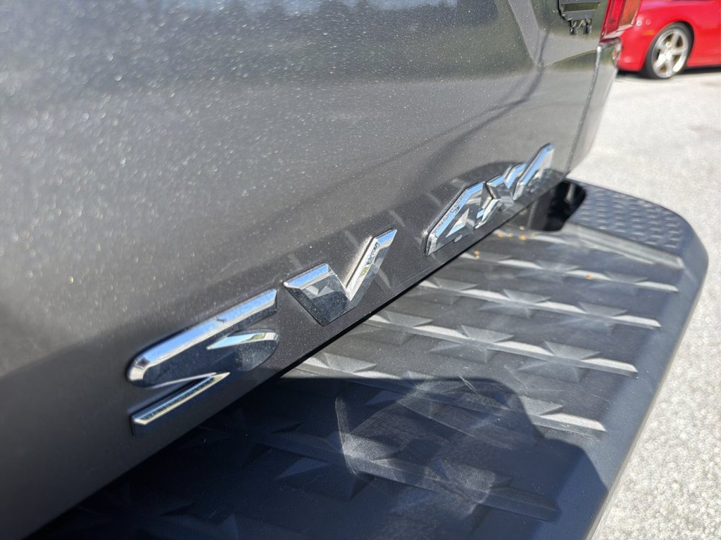 Used 2021 Nissan Titan SV w/ SV Convenience Package AWD/4WD image 31