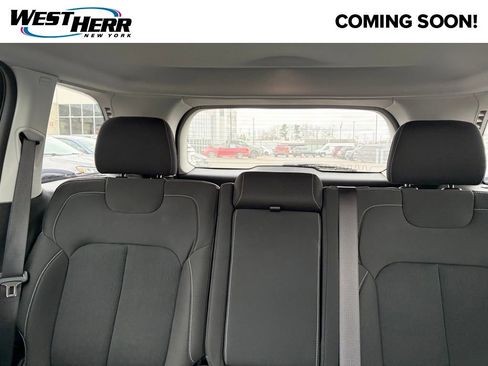 Used 2022 Jeep Grand Cherokee Laredo w/ Luxury Tech Group I image 6