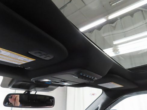 Used 2025 Ford F250 Platinum image 31