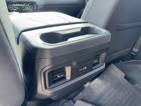 Used 2025 Chevrolet Silverado 1500 LT image 13