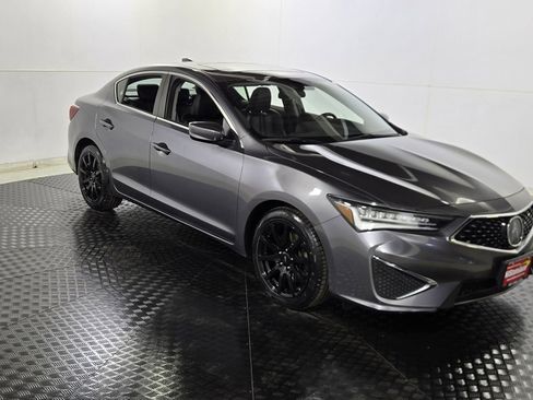 Used 2020 Acura ILX image 1