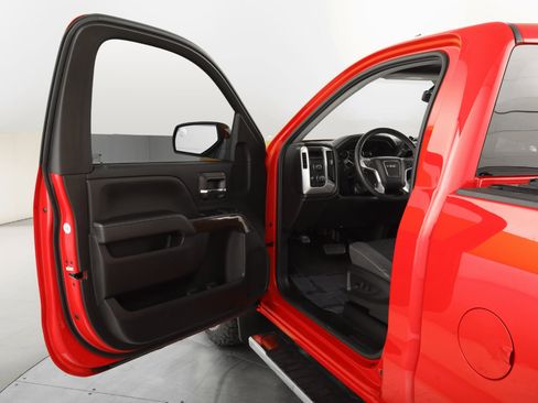 Used 2018 GMC Sierra 1500 SLE image 10