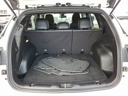 Certified 2023 Jeep Compass Latitude w/ Convenience Group image 29