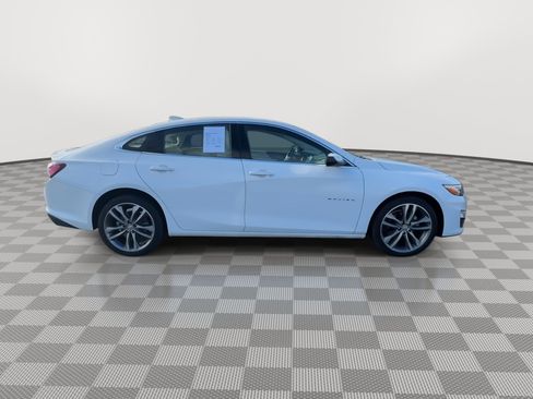 Used 2024 Chevrolet Malibu LT image 9