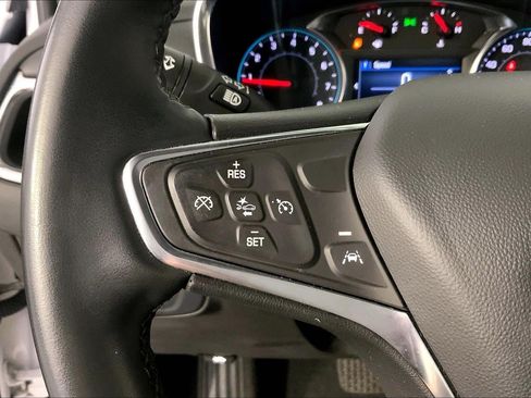 Used 2024 Chevrolet Equinox LT AWD/4WD image 18