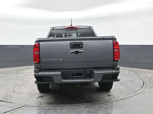 Used 2018 Chevrolet Colorado Z71 AWD/4WD image 11