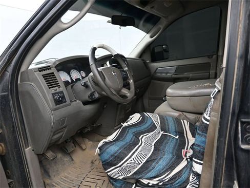 Used 2009 Dodge Ram 2500 Truck SLT w/ Popular Equipment Group image 12