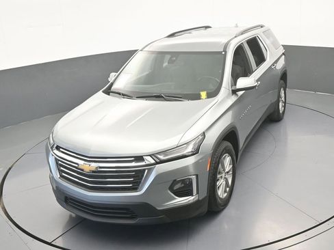 Used 2023 Chevrolet Traverse LT FWD image 42
