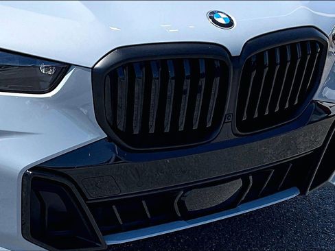 Used 2026 BMW X5 xDrive40i w/ Executive Package AWD/4WD image 28