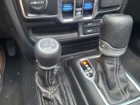 Used 2023 Jeep Wrangler Unlimited Sahara w/ Cold Weather Group image 43