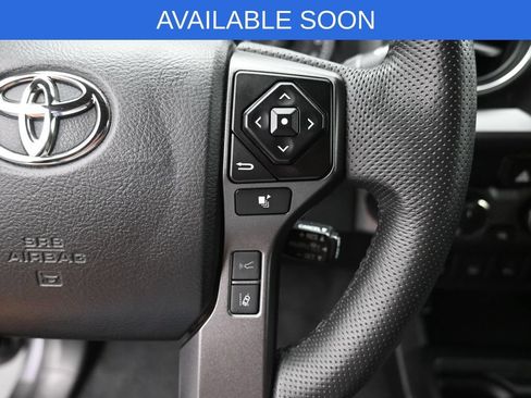 Used 2022 Toyota Tacoma TRD Pro AWD/4WD image 17