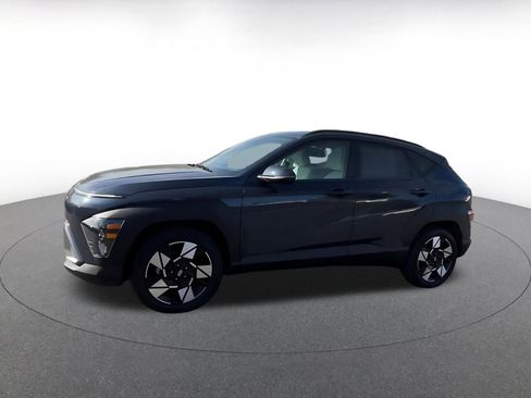 Used 2025 Hyundai Kona SEL image 8