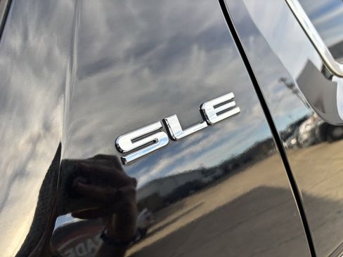 Used 2017 GMC Terrain SLE image 10