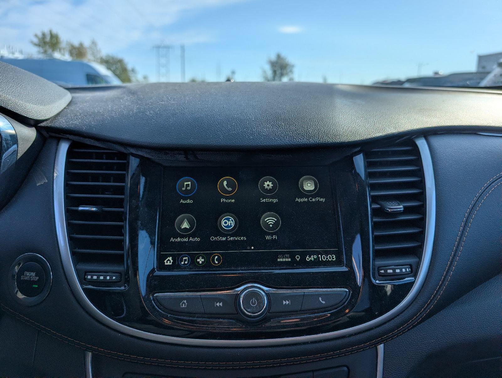Used 2019 Chevrolet Trax LT w/ LT Convenience Package AWD/4WD image 16