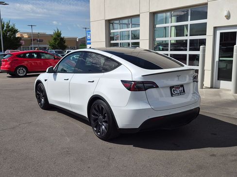 Used 2021 Tesla Model Y Performance AWD/4WD image 8