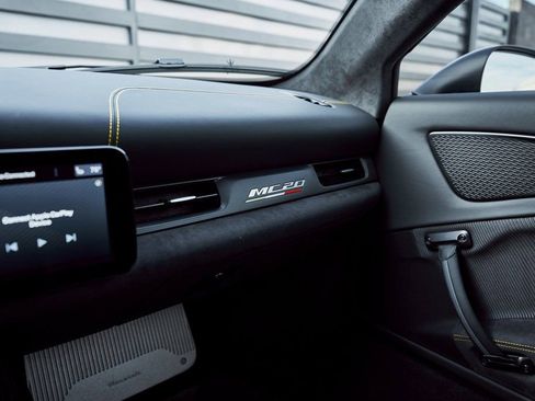 Used 2024 Maserati MC20 Coupe image 79