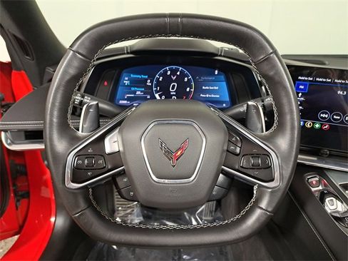Used 2020 Chevrolet Corvette Stingray image 25