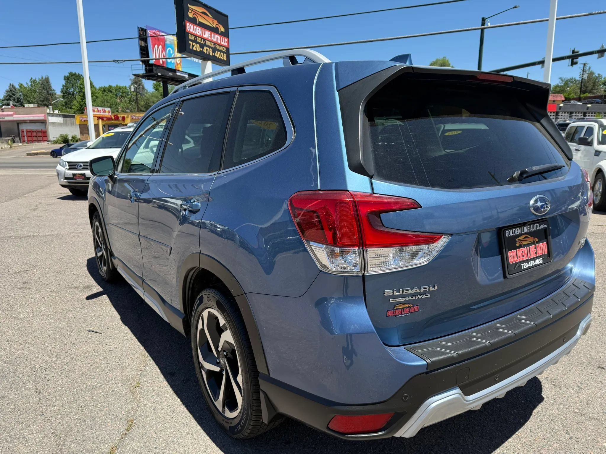 Used 2022 Subaru Forester Touring AWD/4WD image 6