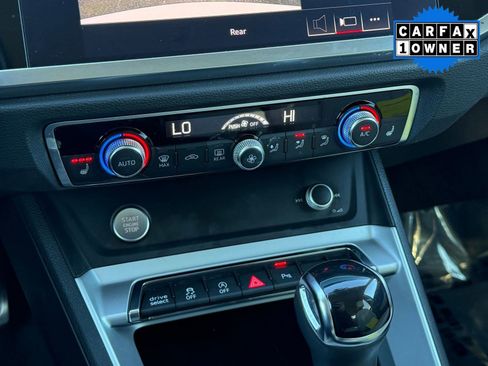 Used 2020 Audi Q3 2.0T Premium w/ Convenience Package image 21